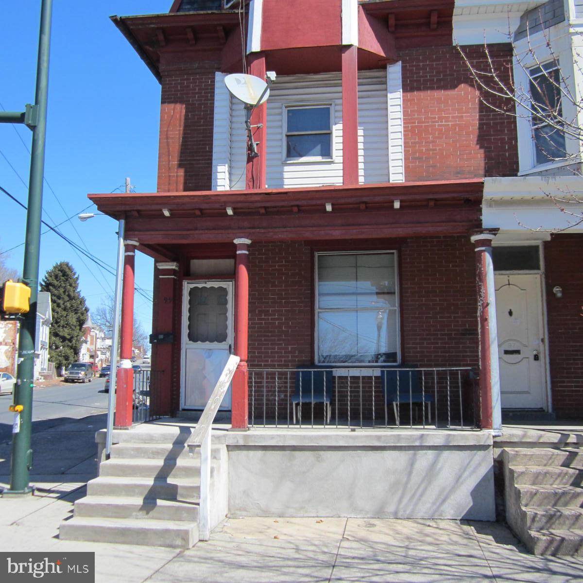 99 17TH Street - Photo 1