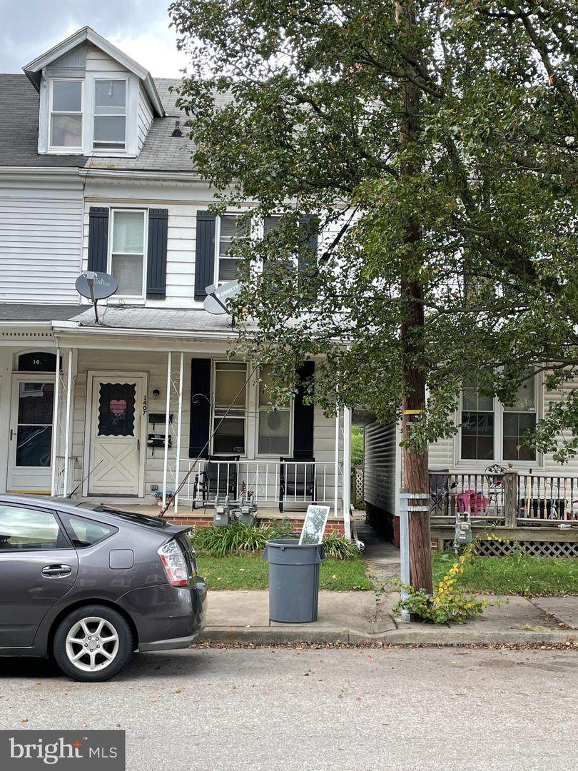 1407 Monroe Street - Photo 1