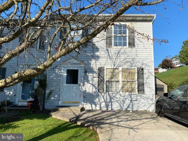 414 Babylon Court - Photo 1