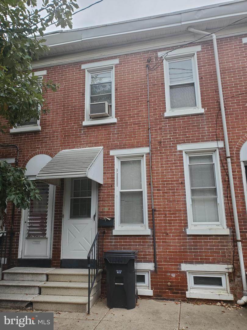 310 Jackson - Photo 1