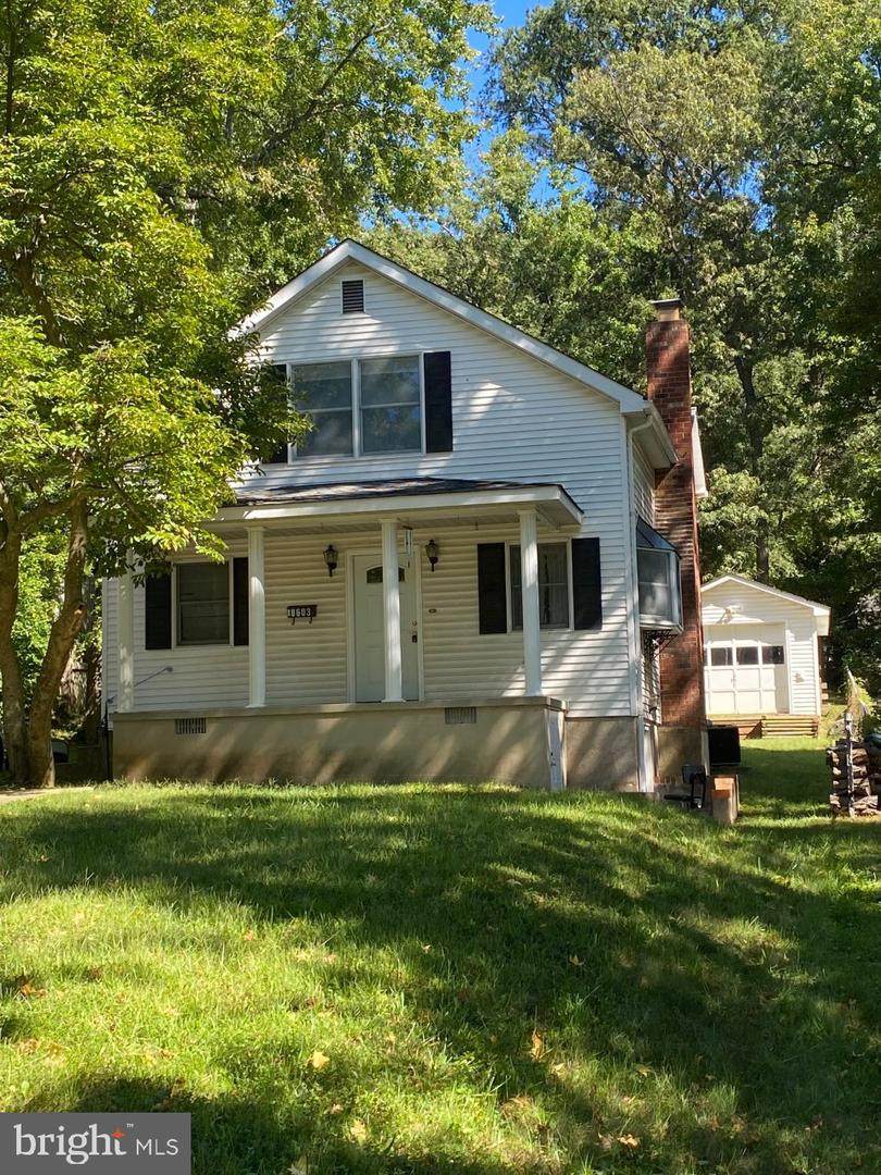 8603 60TH Avenue - Photo 1