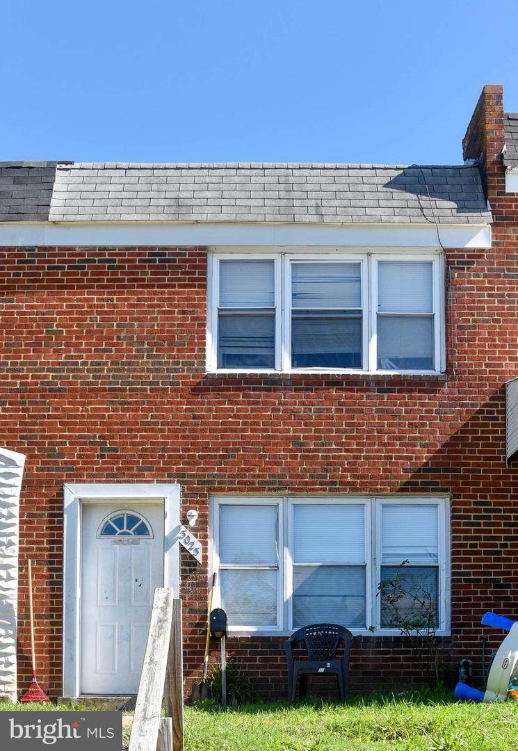 3023 Janice Avenue - Photo 1