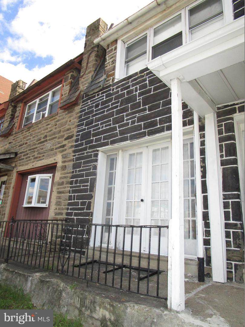 5453 Torresdale Avenue - Photo 1