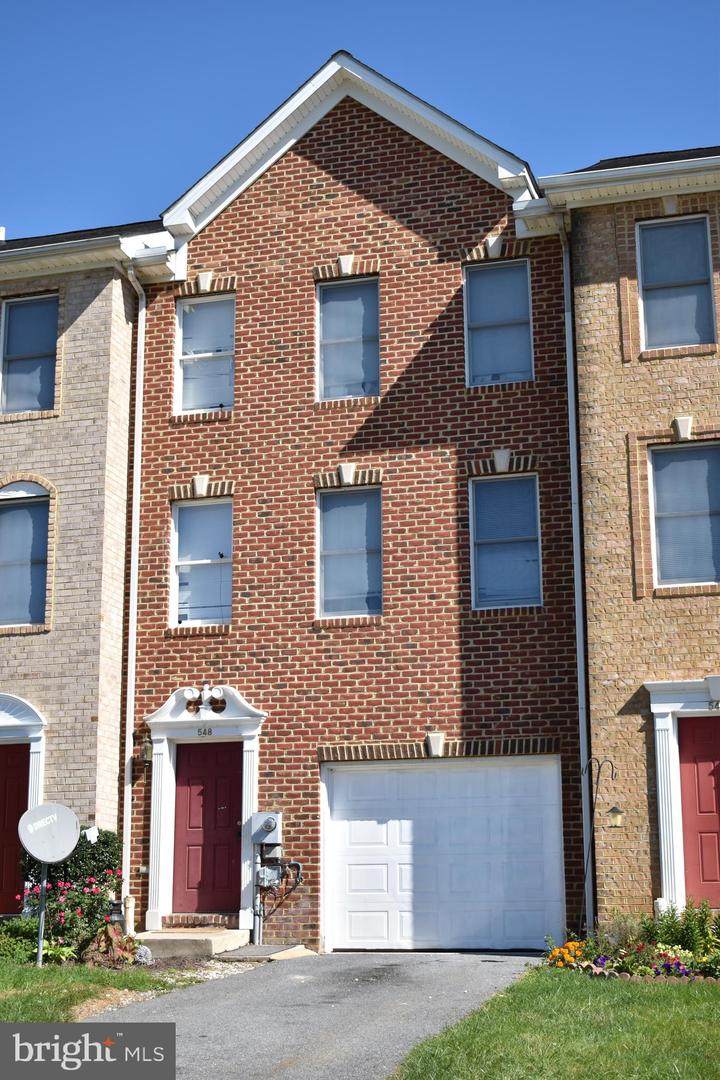 548 Papa Court - Photo 1