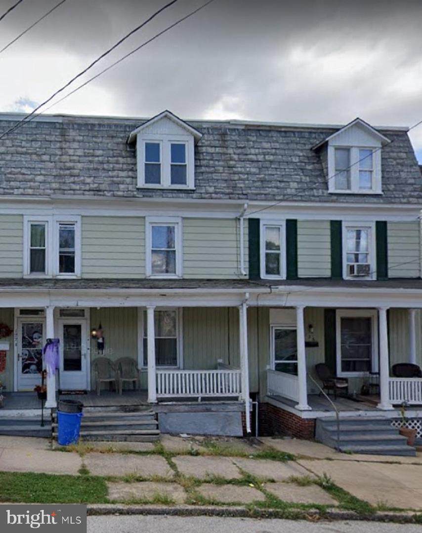124 Franklin Street - Photo 1