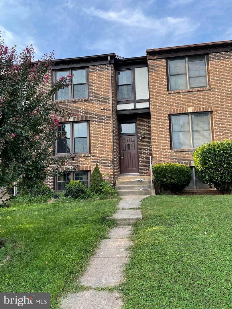 14 Walton Way - Photo 1