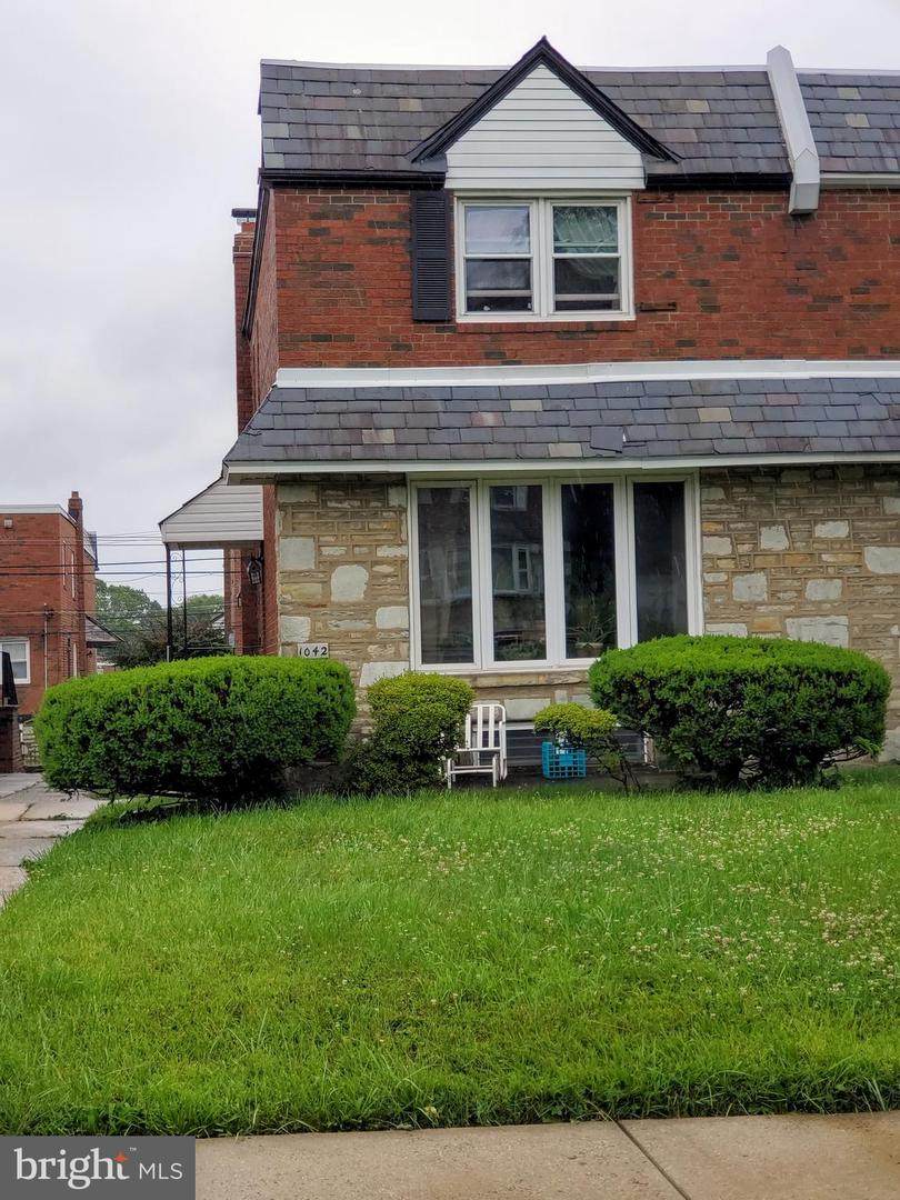 1042 Durham Street - Photo 1