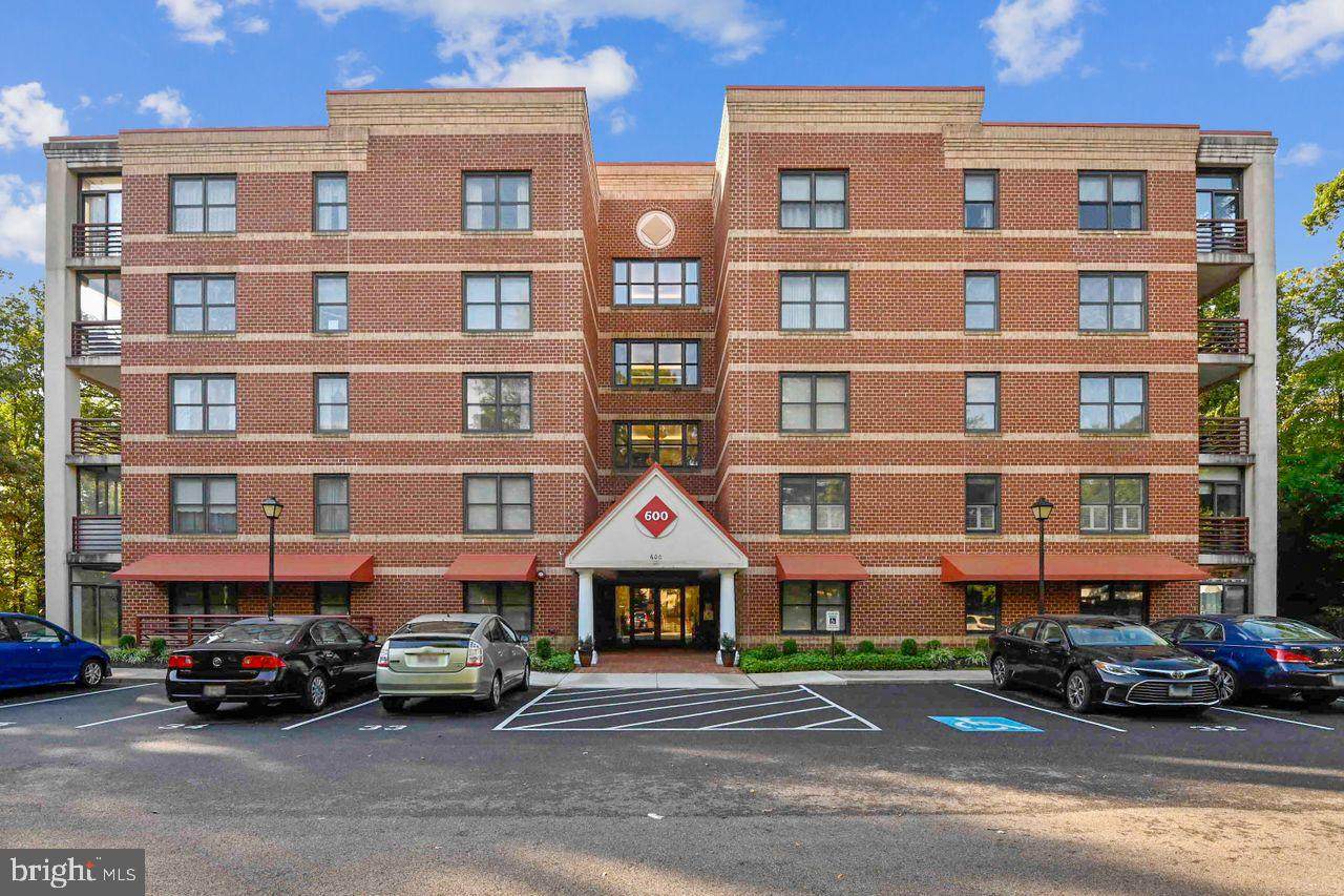 600 Mckinsey Park Drive - Photo 1