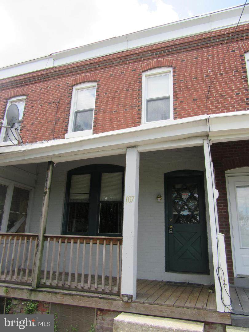 107 Pearl Street - Photo 1