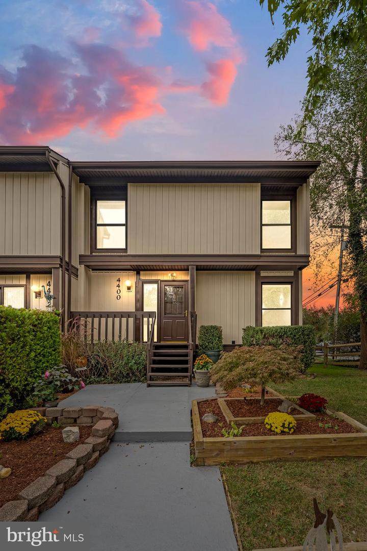 4400 Elan Court - Photo 1