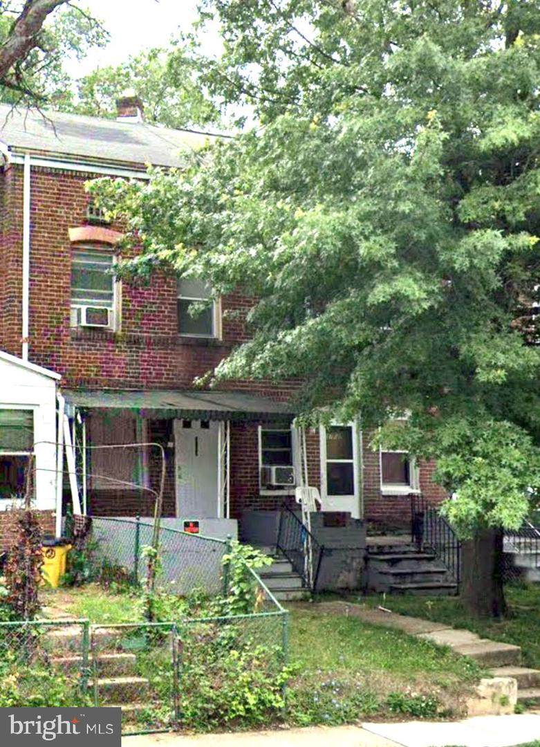 2705 Round Road - Photo 1