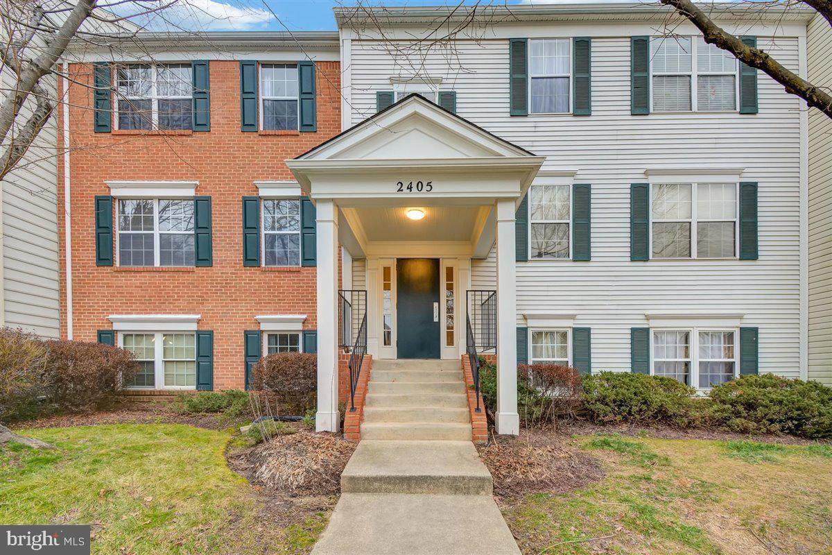 2405 Normandy Square Place - Photo 1