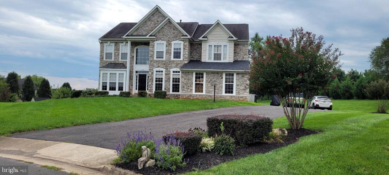 15202 Prairie Court - Photo 1