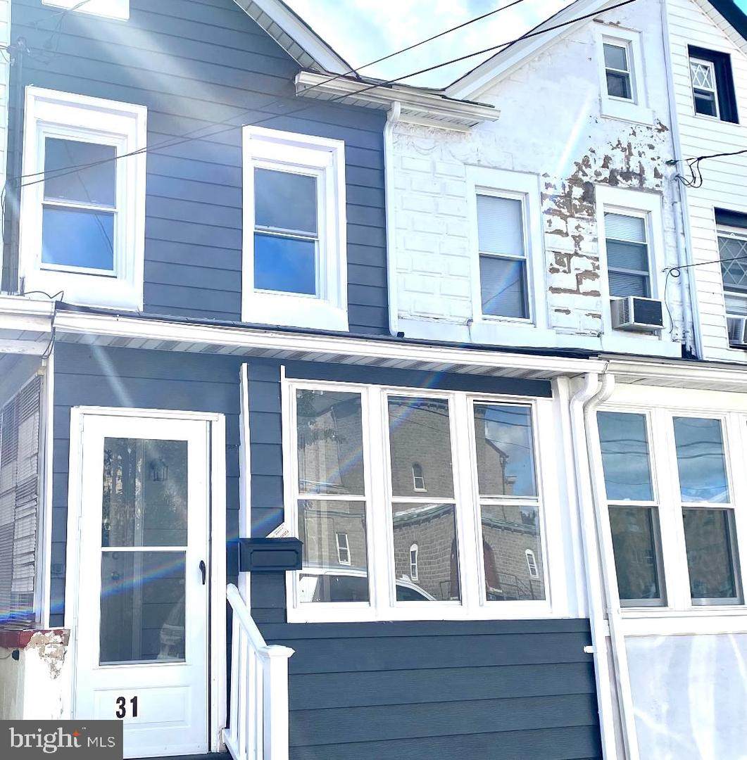 31 Lafayette Avenue - Photo 1