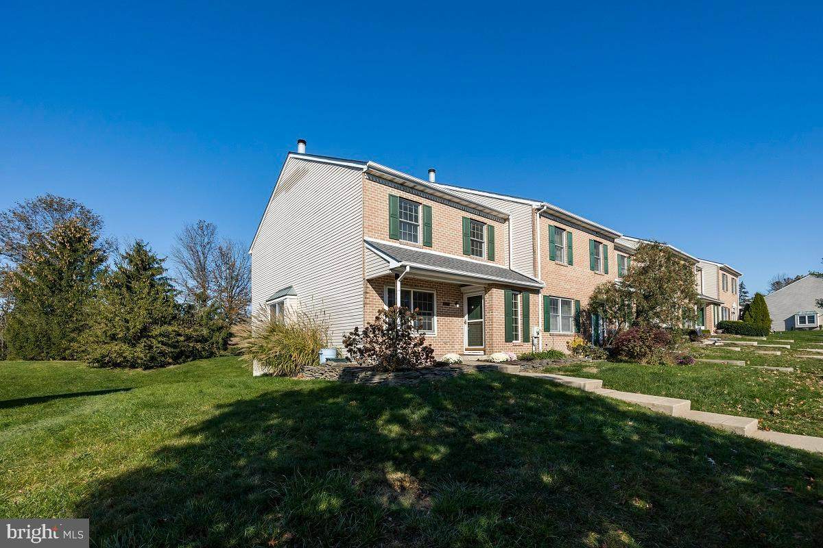1175 Valley Stream Drive - Photo 1
