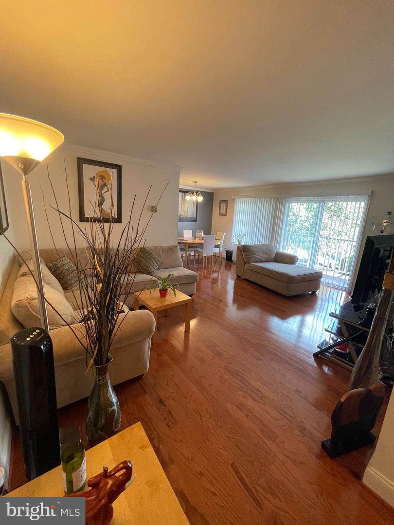 1005 Chillum Road - Photo 1