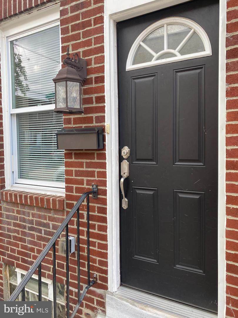 902 Cantrell Street - Photo 1