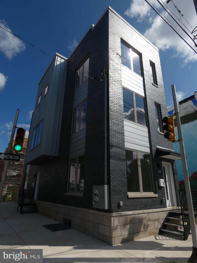 449 Norris Street - Photo 1