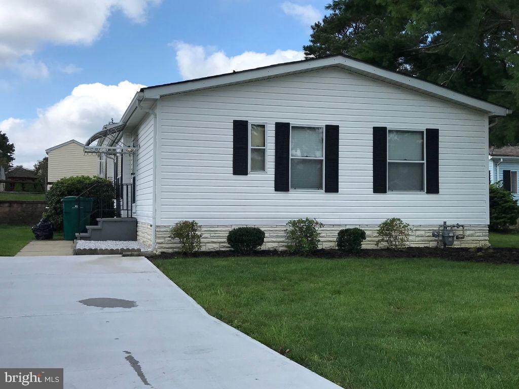 106 Briarwood Court - Photo 1
