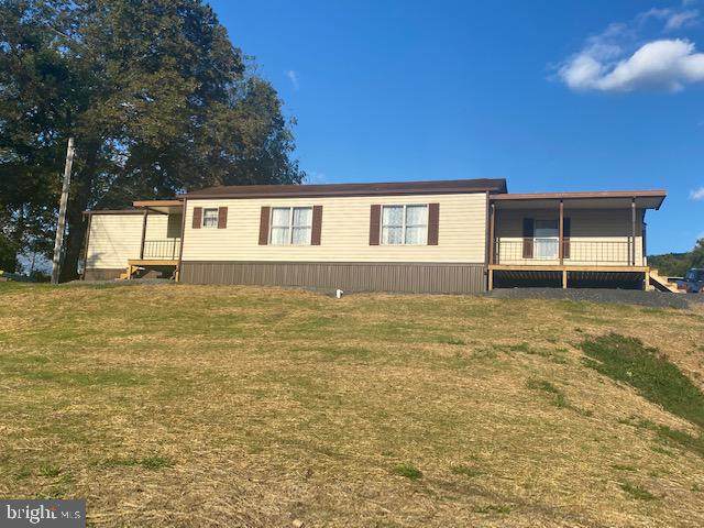 647 Cromwell Street - Photo 1