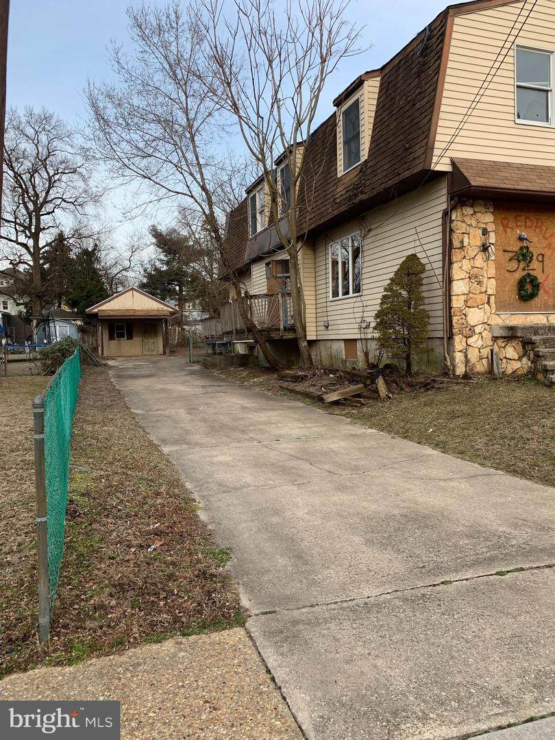 329 Woodbine Avenue - Photo 1