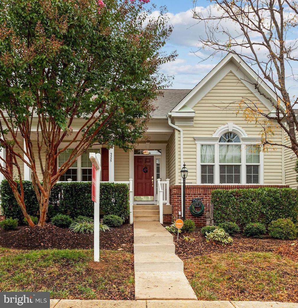 9533 Fintry - Photo 1