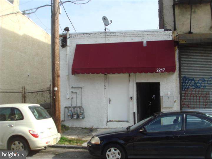 2216 Broad Street - Photo 1