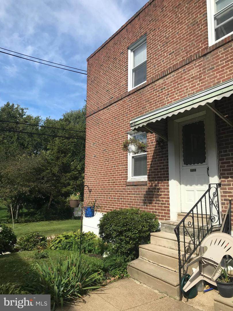 650 Park - Photo 1