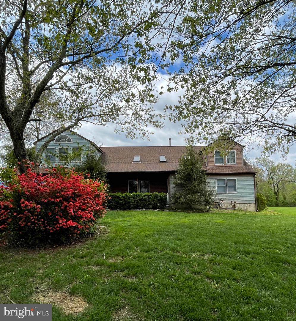 8218 Frye Road - Photo 1