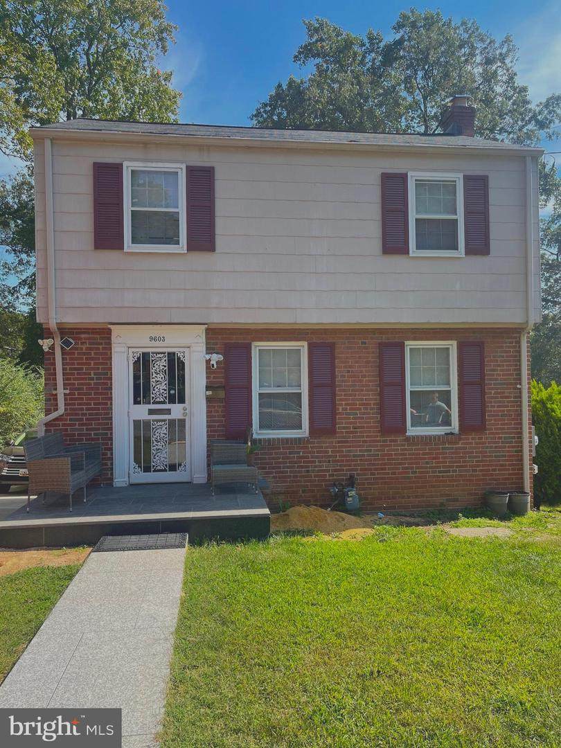 9603 49TH Place - Photo 1