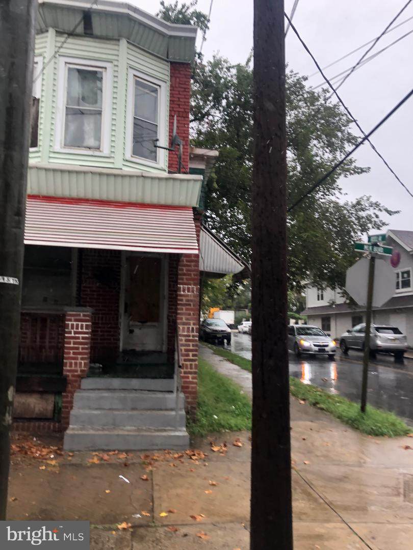 929 Martin Luther King Jr Boulevard - Photo 1