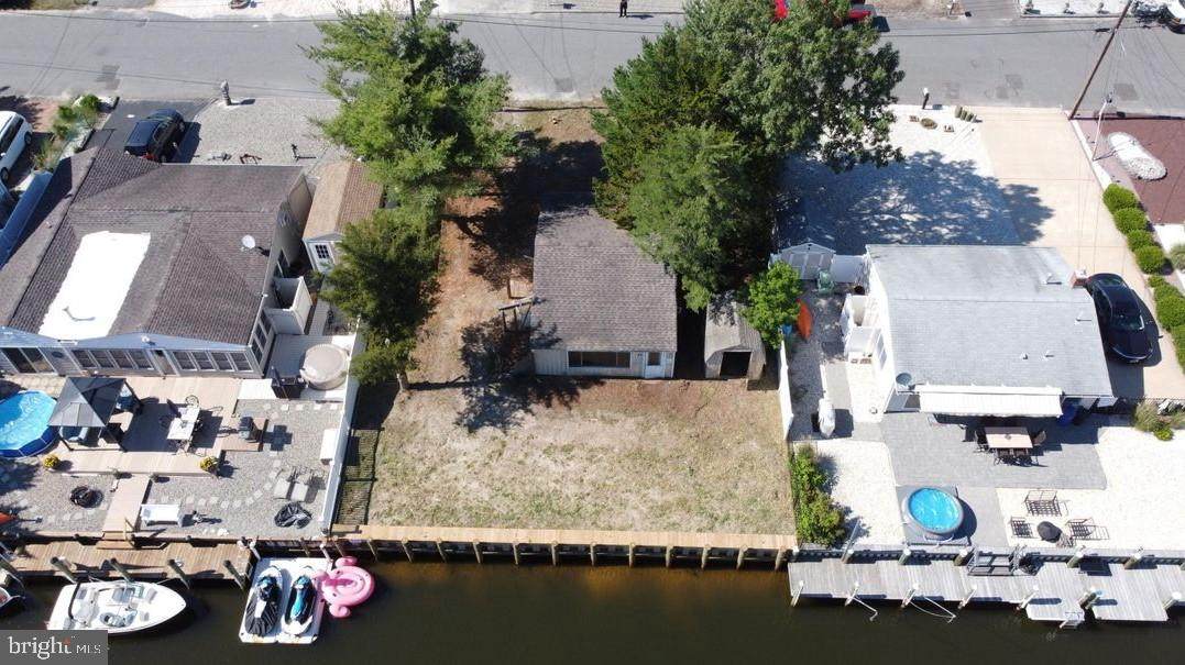 805 Harbor Road - Photo 1