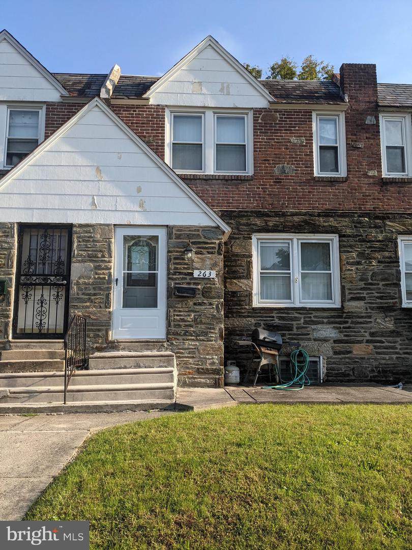 263 Bayberry Avenue - Photo 1
