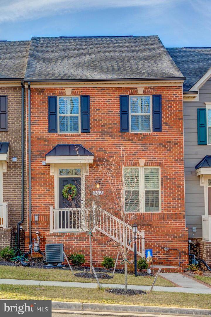 18008 Red Cedar Road - Photo 1