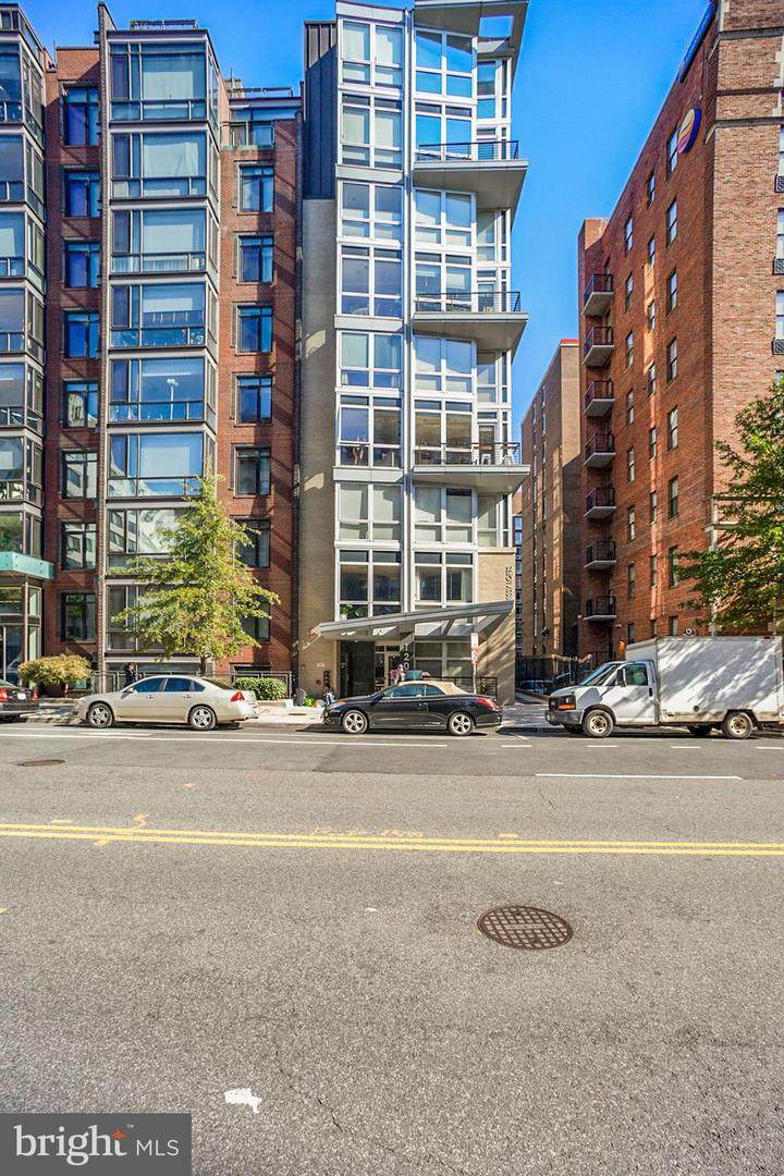 1209 13TH Street - Photo 1