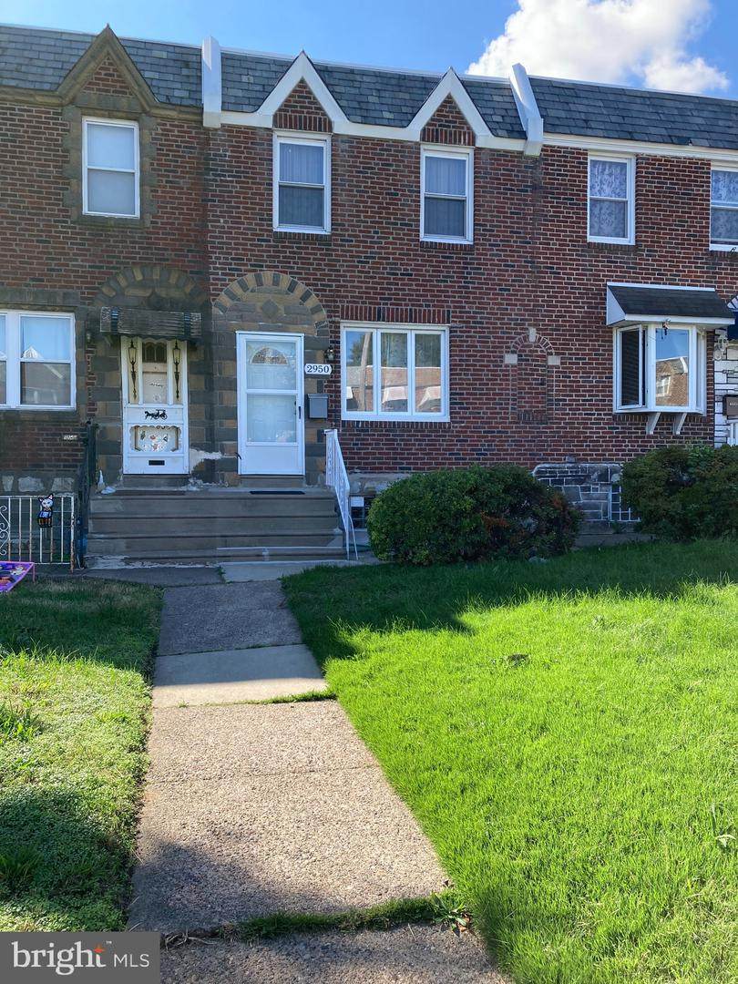 2950 Lardner Street - Photo 1