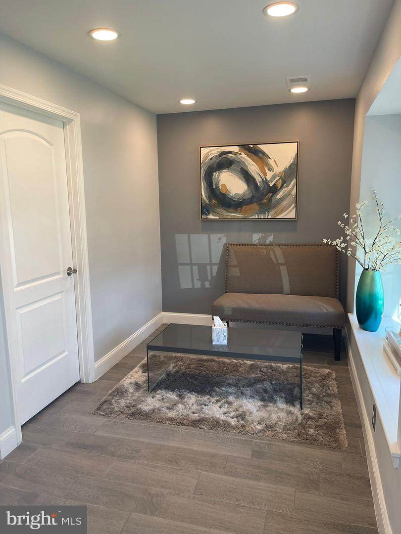 932 Hungerford Drive - Photo 1