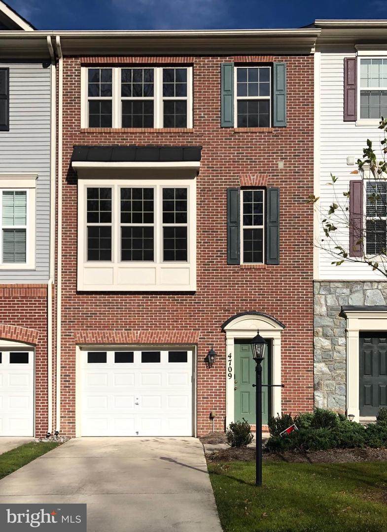 4709 Potomac Highlands Circle - Photo 1