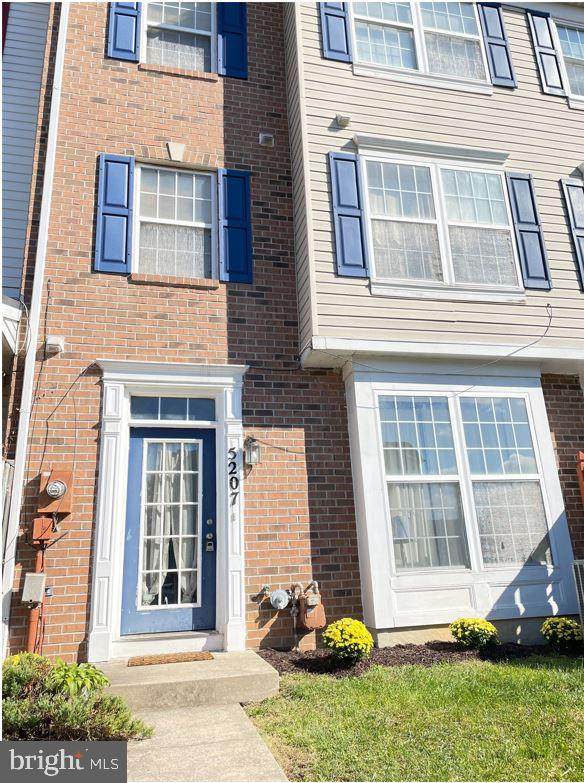 5207 Duke Court - Photo 1
