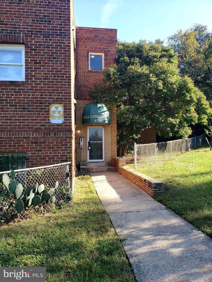 450 Xenia Street - Photo 1