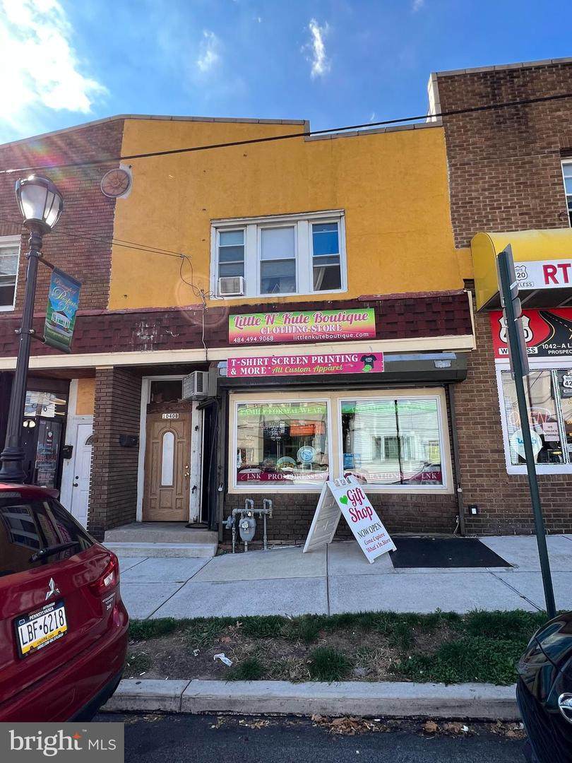 1040 Lincoln Avenue - Photo 1