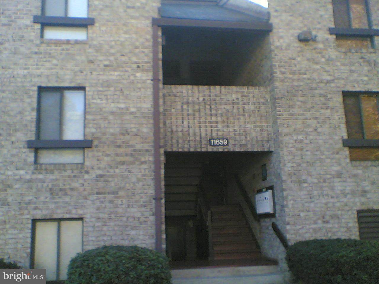 11659 Stoneview Square - Photo 1