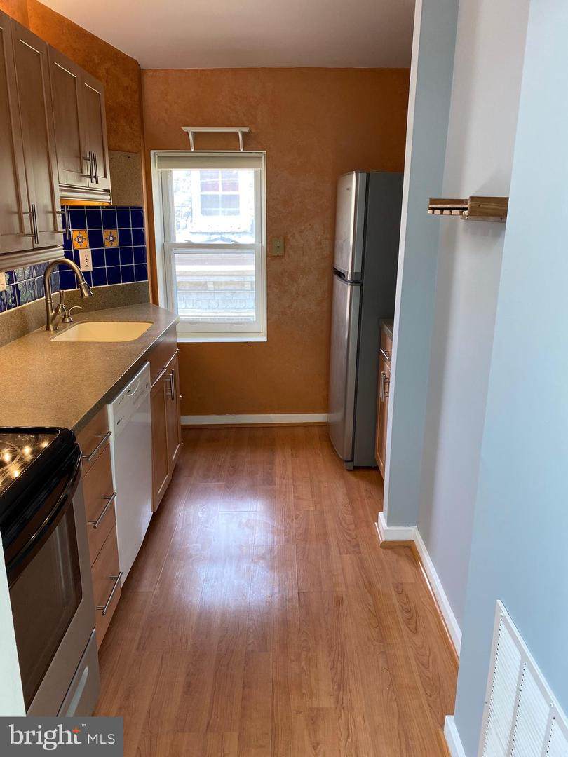 1313-UNIT Delaware Avenue - Photo 1