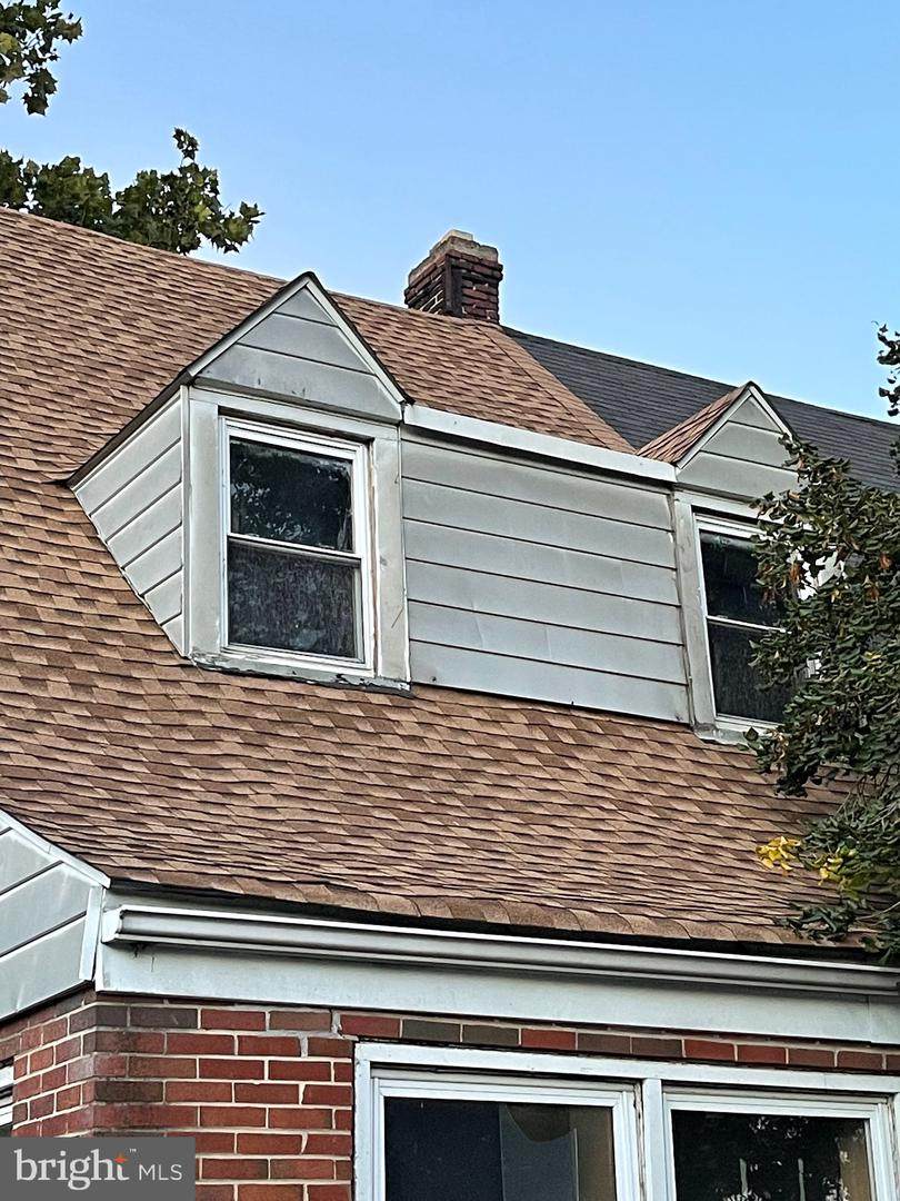 1215 Johnson Street - Photo 1