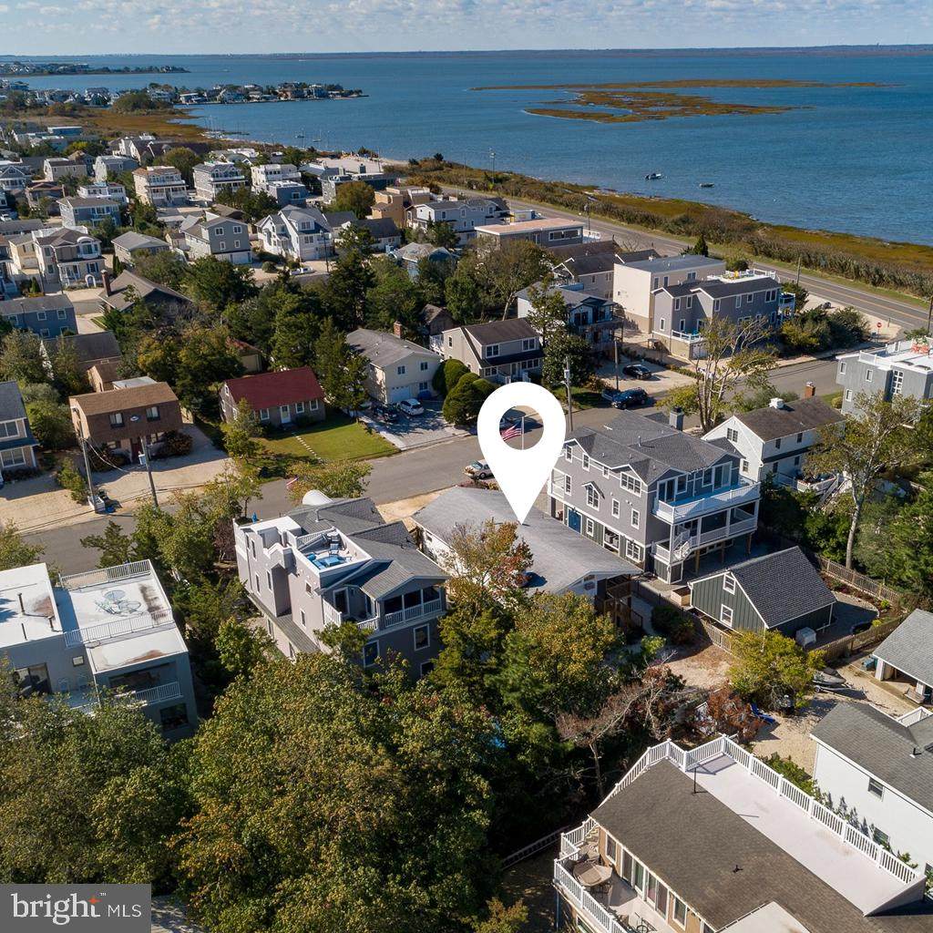 13 22ND Street - Photo 1