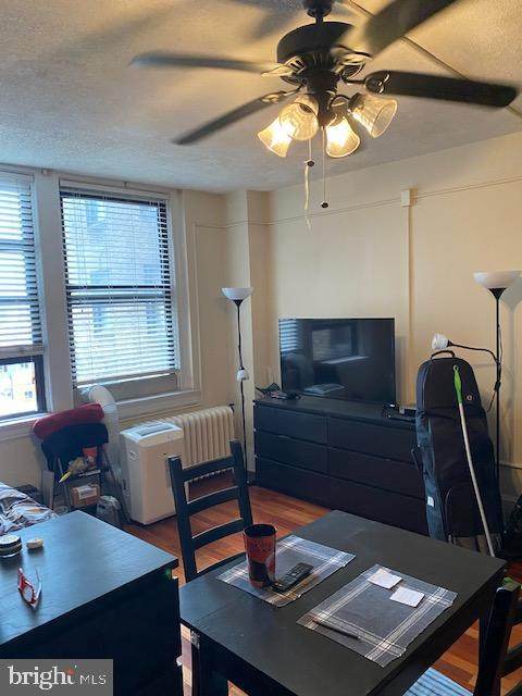 1324 Locust Street - Photo 1