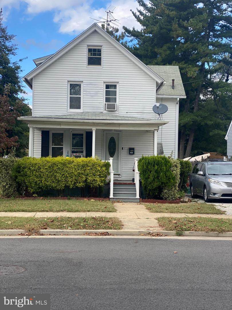 247 Thomson Avenue - Photo 1