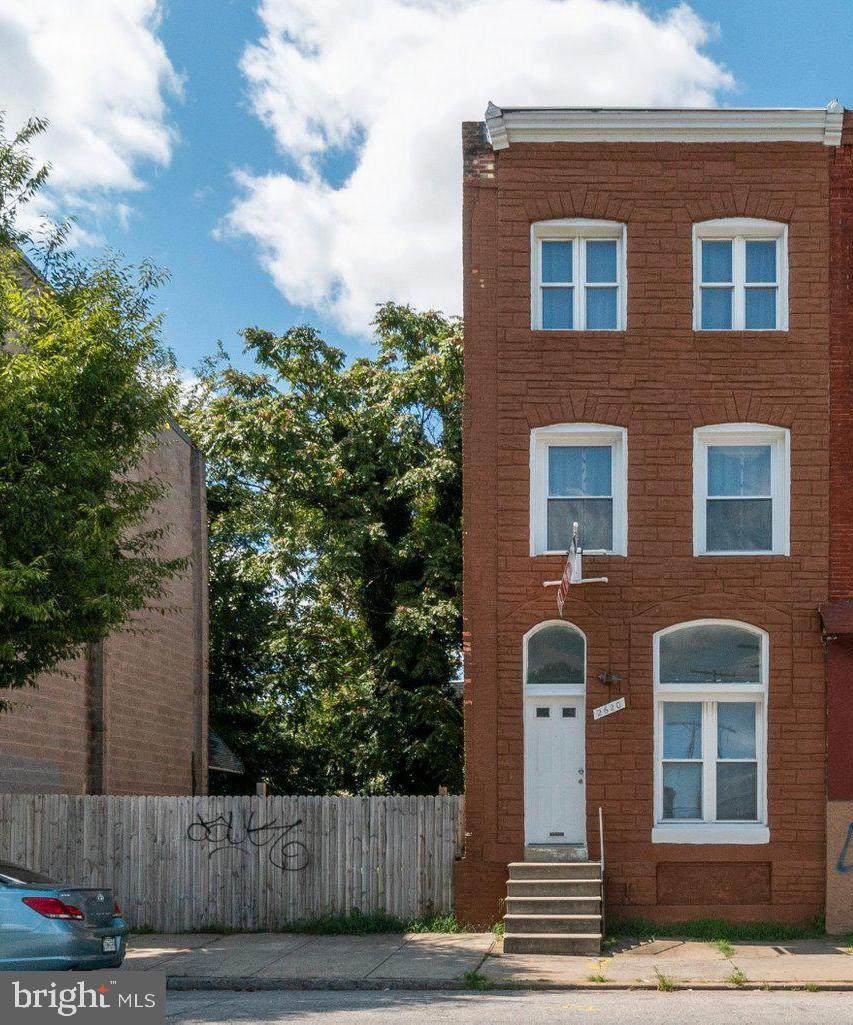 2620 Greenmount Avenue - Photo 1