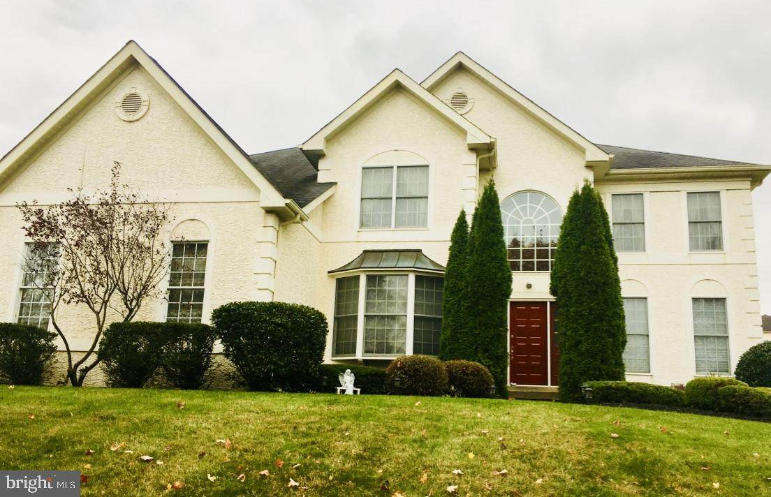 177 Thompson Drive - Photo 1