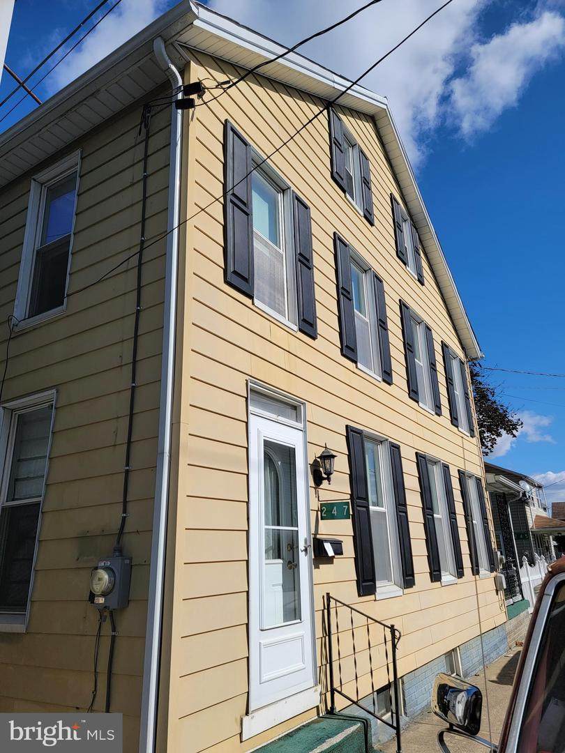 247 Martin Avenue - Photo 1